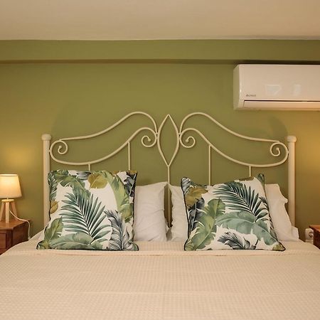 Green Loft Room In Naxos Chora Naxos City Ngoại thất bức ảnh