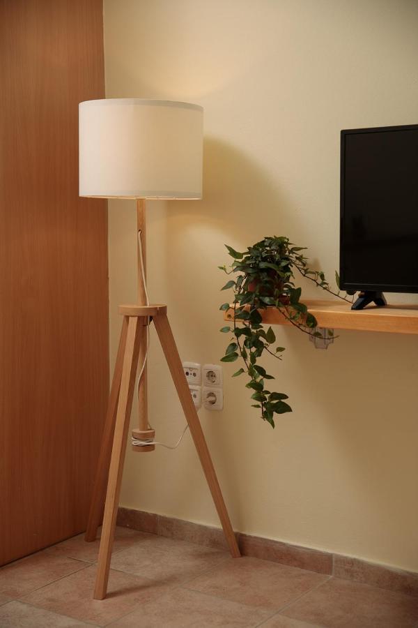 Green Loft Room In Naxos Chora Naxos City Ngoại thất bức ảnh